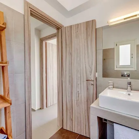 Βίλα Alba In Syros With Private Jacuzzi