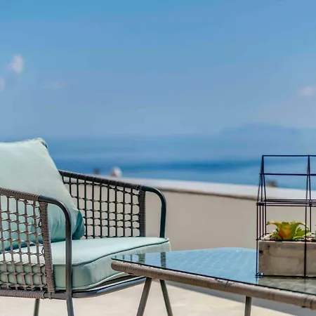 Vila Alba In Syros With Private Jacuzzi