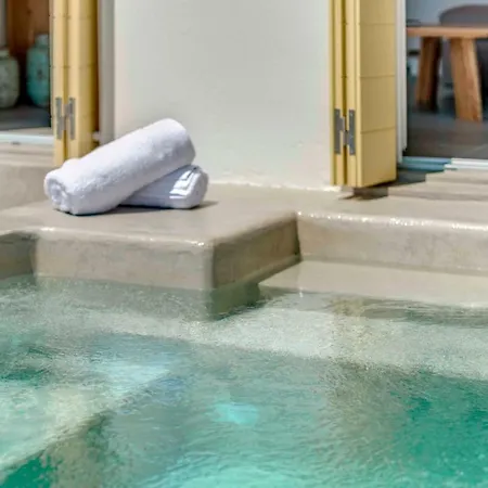 Vila Alba In Syros With Private Jacuzzi